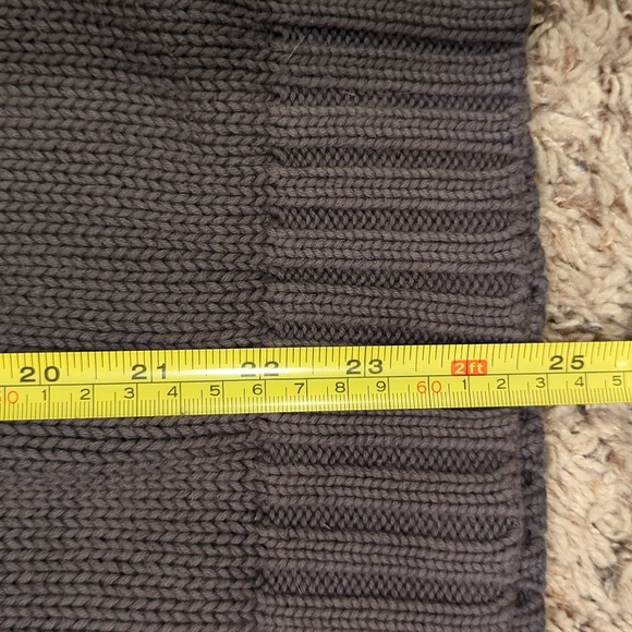 Polo V-neck Gray Cotton Sweater (Small) - Picture 5 of 5